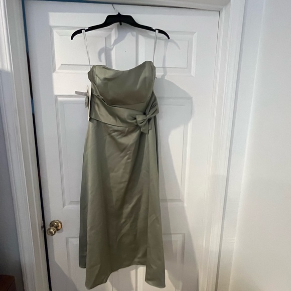 Alfred Angelo celadon green strapless dress - Picture 1 of 11